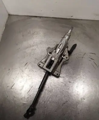 Steering wheel axle set