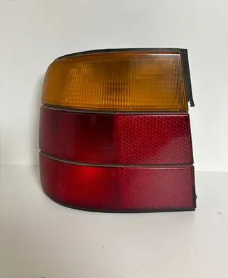 BMW 5 E34 Rear/tail lights 32CP 133689