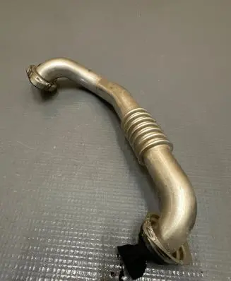 Ford Kuga II EGR valve line/pipe/hose FM509D477AA