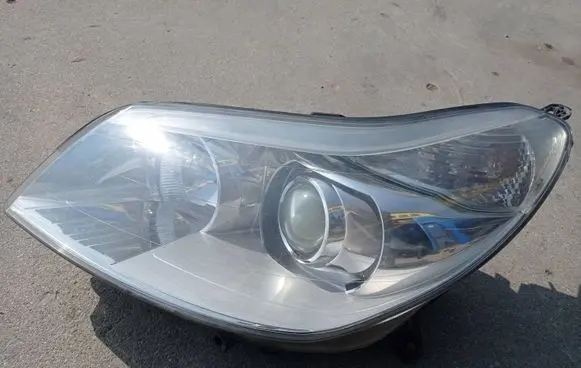 Citroen C5 Headlight/headlamp 9661316680