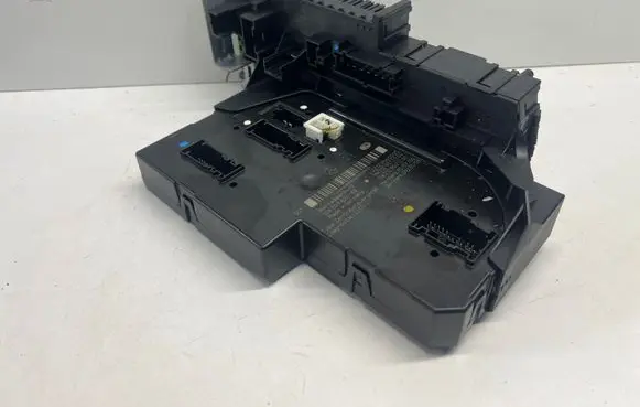 Mercedes-Benz E W212 SAM control unit 2129060005 2129012304 A2129021201