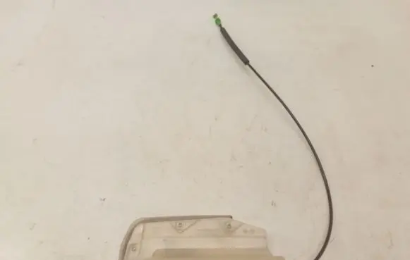 Tesla Model 3 Coupe door lock (next to the handle) 106896400K