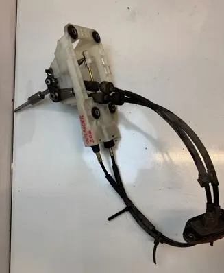 Mitsubishi Outlander Gear selector/shifter in gearbox 453435534