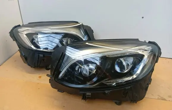 Mercedes-Benz GLC X253 C253 Headlight/headlamp 2539060401