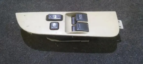 Toyota Corolla E100 Electric window control switch 7423112420 74231-12420