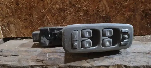 Volvo S80 Electric window control switch 9452959