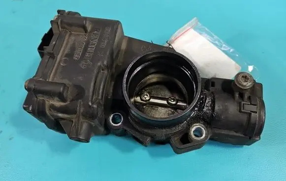 Renault Laguna II Throttle body valve 00013101B IMPRK1602438