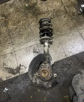 BMW 7 E65 E66 Front shock absorber/damper