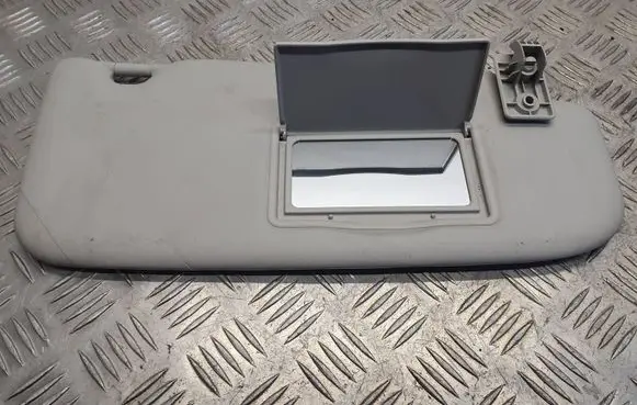 Nissan Qashqai Sun visor