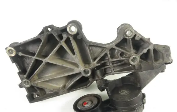 Volkswagen Golf V Generator/alternator bracket 03G903315C 038903143AF