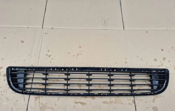Peugeot Partner Front bumper lower grill 9681519877