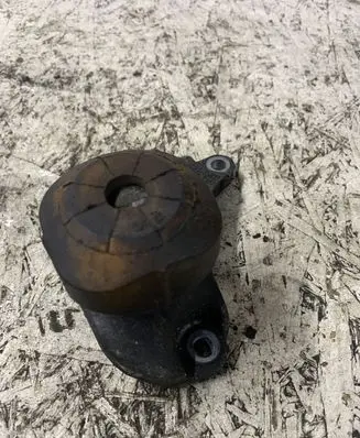 Audi A6 S6 C6 4F Engine mount bracket