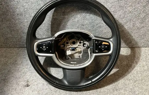 Volvo V90 Cross Country Steering wheel 31407817