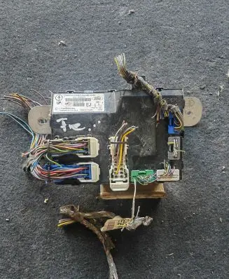 Ford Fiesta Central body control module 8V5115K600EJ