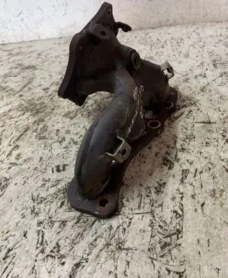 Infiniti QX60 L50 Exhaust manifold