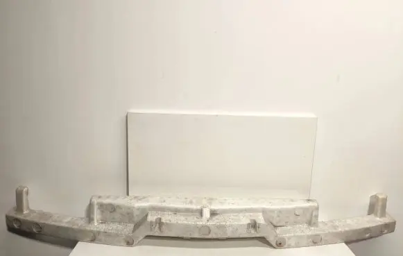 Front bumper foam support bar
