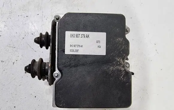 Audi A4 S4 B8 8K ABS Pump 8K0907379AK 9326L0087
