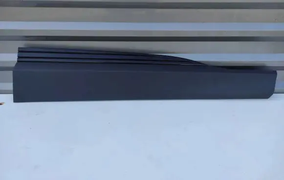 Audi e-tron Front door trim (molding) 4KE853960