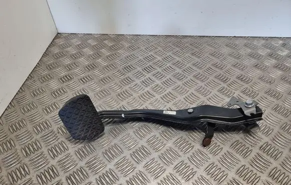 Mazda CX-5 II Brake pedal KD31