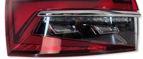 Skoda Superb B8 (3V) Rear/tail lights 3V9945207C4CAR 3V9945207C