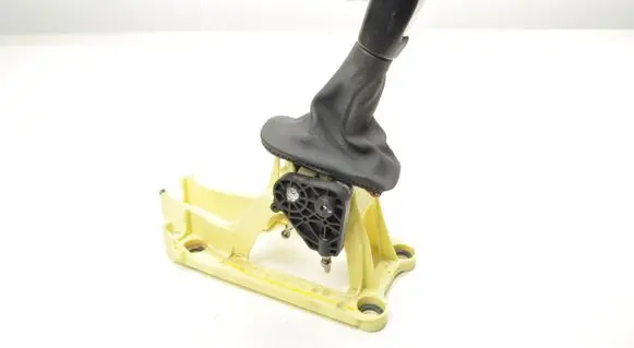Volvo C30 Gear shifter/selector 