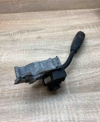 Mercedes-Benz CLK A208 C208 Wiper control stalk A2085450010