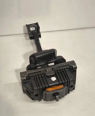 BMW X6 E71 Front door check strap stopper 7141024