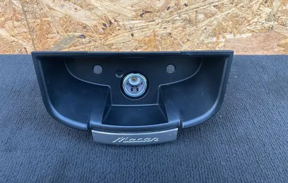 Porsche Macan (95B) Glove box central console 95B857921B