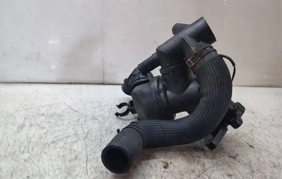 Land Rover Discovery Sport Thermostat/thermostat housing