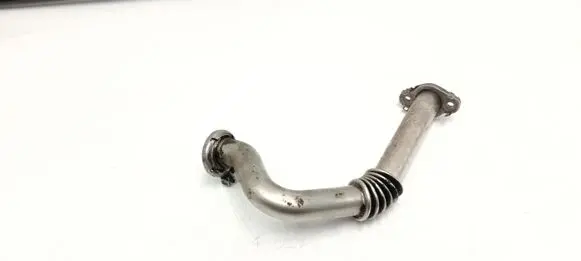 Volkswagen PASSAT B7 EGR valve line/pipe/hose 070131548C