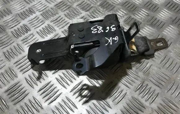 Mazda 6 Rear seatbelt g21b