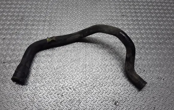 Mercedes-Benz Vaneo W414 Engine coolant pipe/hose