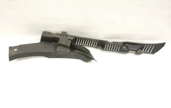 Volvo XC60 Fender end trim 32216110