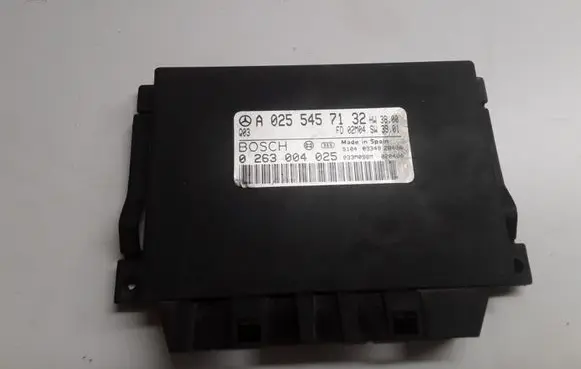 Mercedes-Benz E W211 Parking PDC control unit/module A0255457132 0263004025