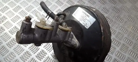 Mitsubishi Colt Brake booster mb858850 3527
