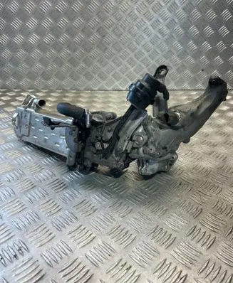 Mercedes-Benz E W212 EGR valve cooler A6511400275