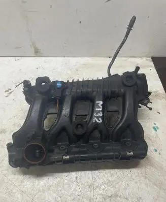 Mercedes-Benz C W204 Intake manifold A2710903037