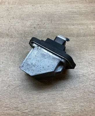 Mazda 6 Heater blower motor/fan resistor PM010010B HB180GJ6A