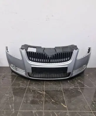 Skoda Fabia Mk2 (5J) Front bumper 
