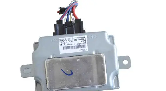 Ford Mondeo MK V Keyless (KESSY) go control unit/module DG9T14B526KA