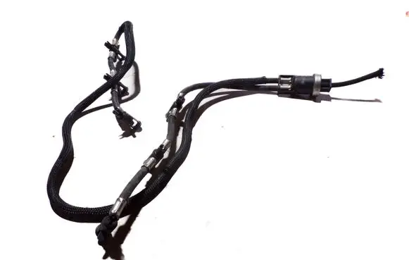 Audi A6 S6 C6 4F Fuel injector supply line/pipe 059218F