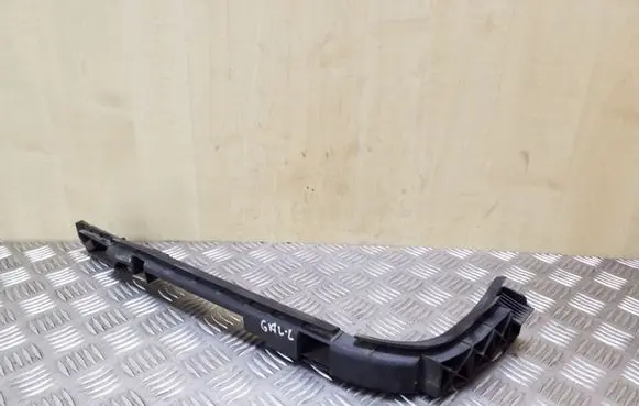 Volkswagen Multivan T4 Rear bumper mounting bracket 7D0807393