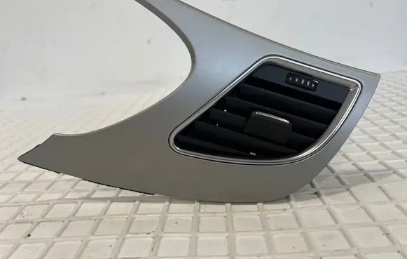Audi A4 S4 B8 8K Dashboard side air vent grill/cover trim 8K1820901G