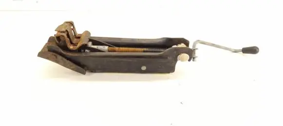 Skoda Octavia Mk2 (1Z) Lift Jack 1K0011031G