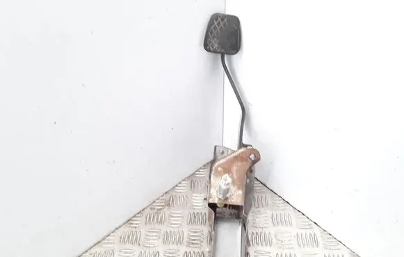 Clutch pedal