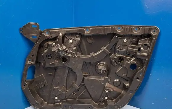Mercedes-Benz E W213 Front window lifting mechanism without motor A2135403448