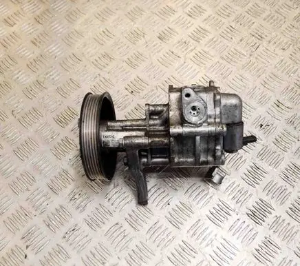 BMW 5 F10 F11 Power steering pump 679866504 LH2115369