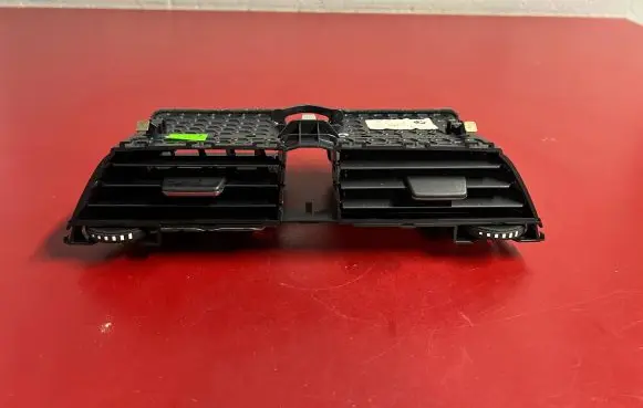 BMW i3 Dash center air vent grill 9282999