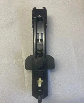 Audi Q7 4L Seat belt adjustment rail 8E0857833G 92117000002 SDL203680