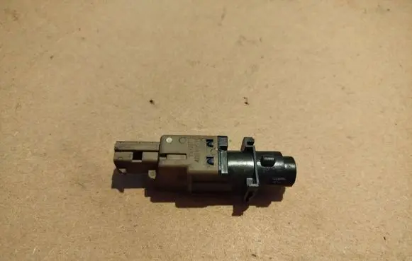 Alfa Romeo 159 Clutch pedal sensor 46840511 10298